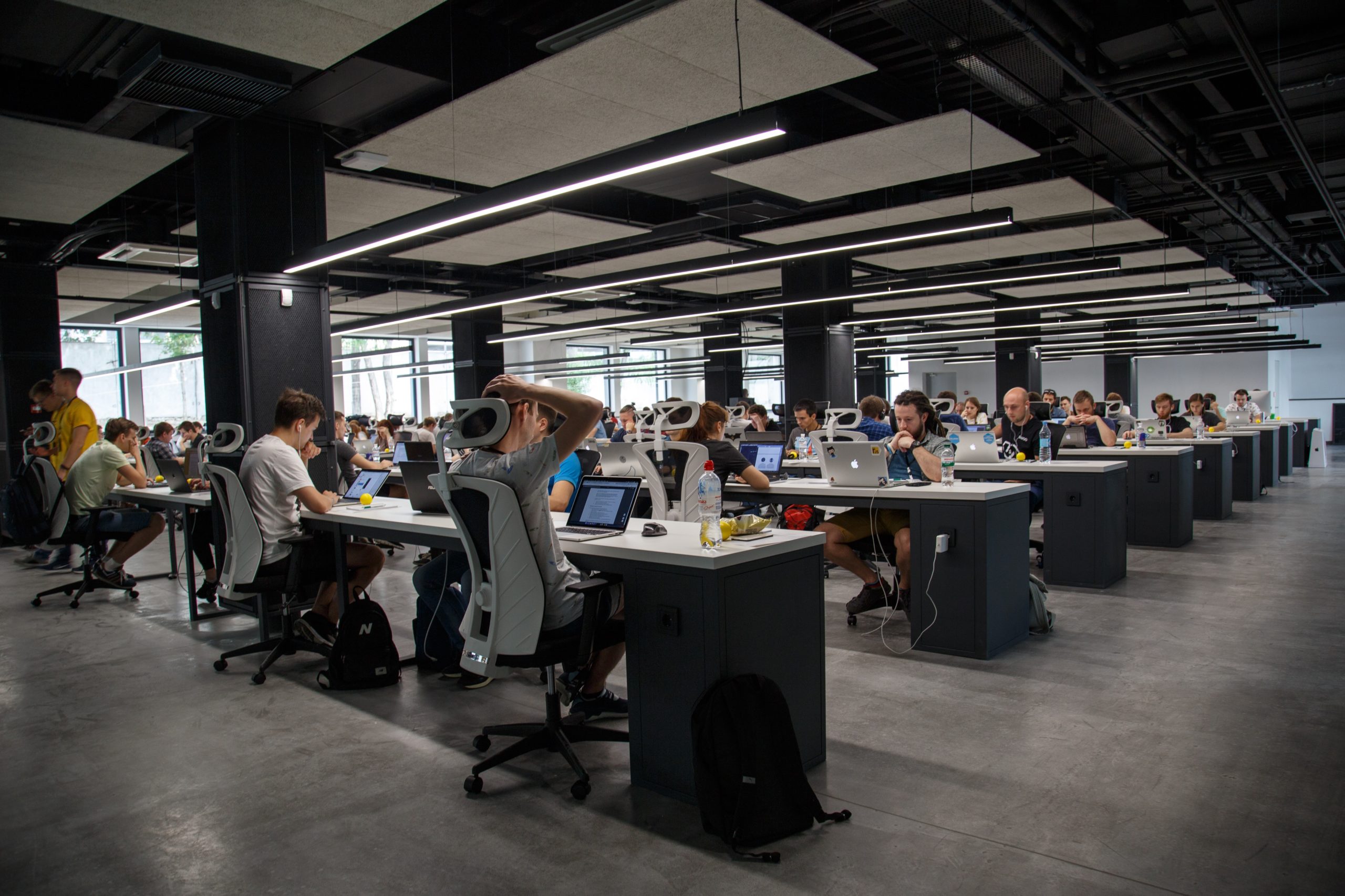 Thumbnail for Comms Masterclass: Choosing the right tools for your employees