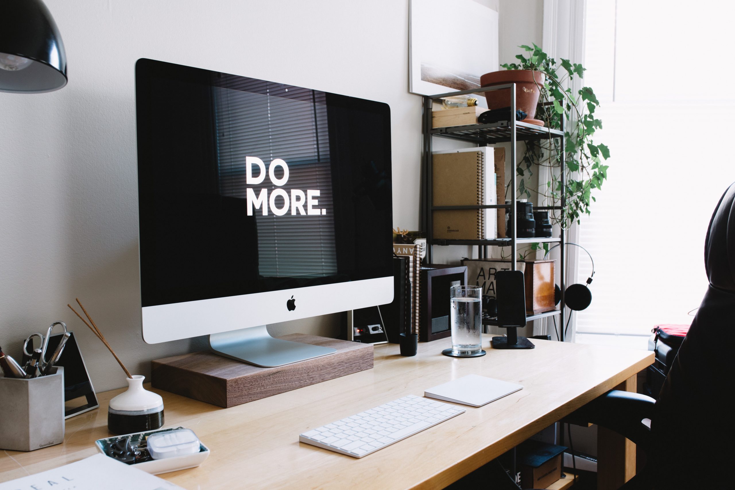 Thumbnail for 5 ways to reconnect with disengaged employees through the digital workspace