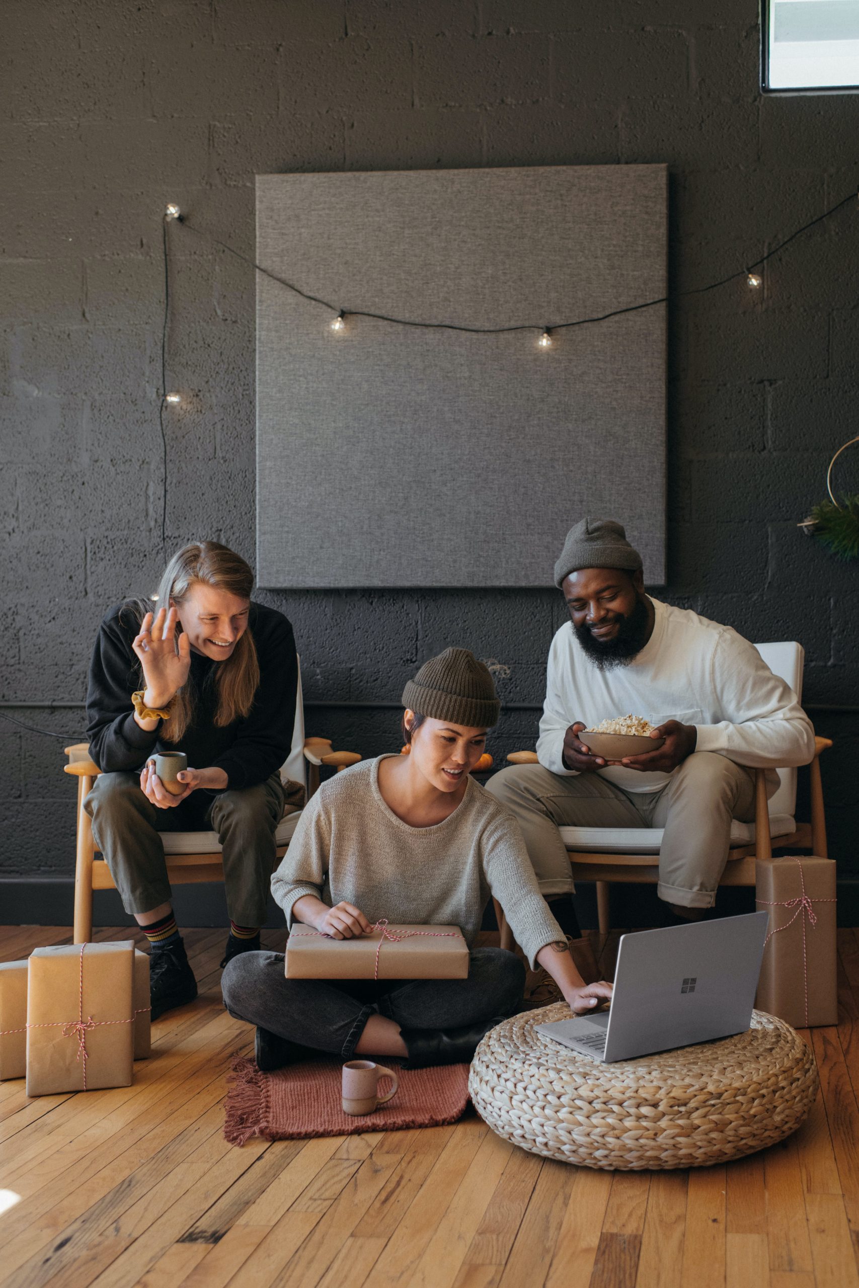 Thumbnail for 5 ways to increase employee engagement during the holiday season