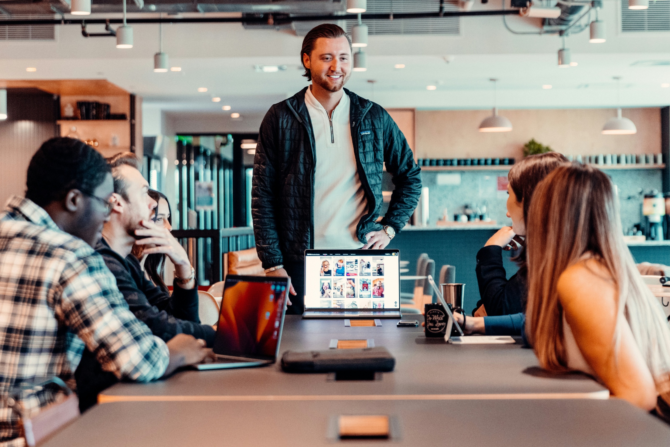 Thumbnail for 6 EX platform must-haves for success in 2026