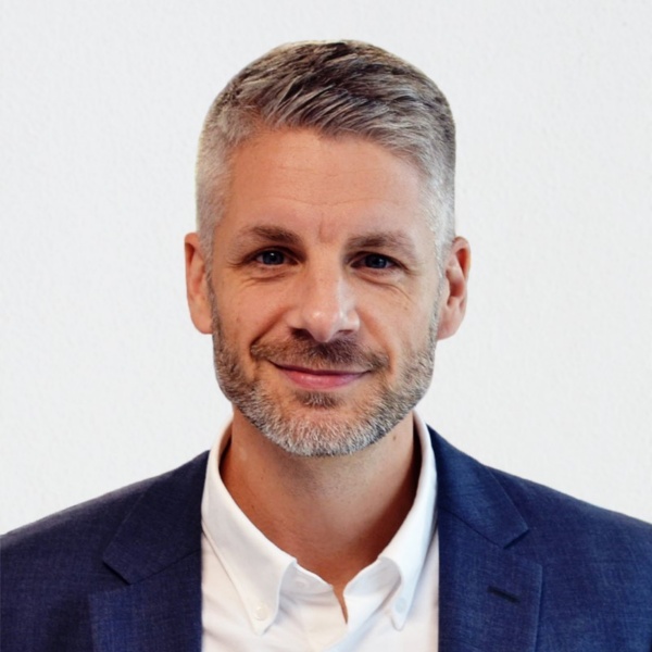 Scott Hitchins 